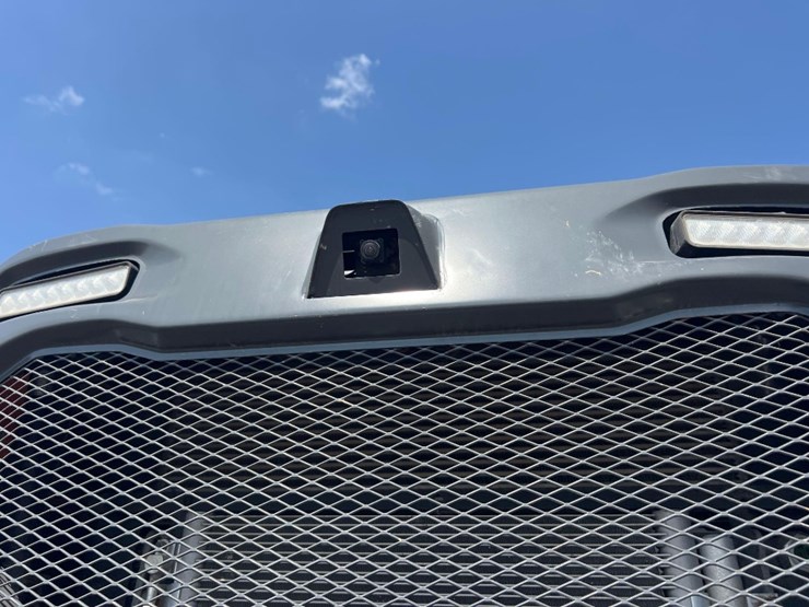 2023-doosan-dl220-image-18