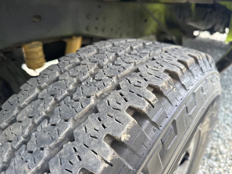 2010-ford-f250-image-50