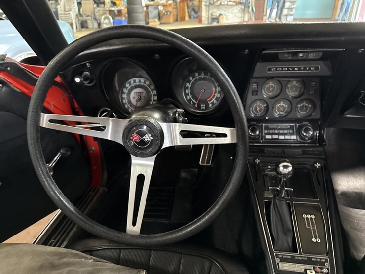 #1390-•-1969-chevrolet-corvette-stingray-car-image-42