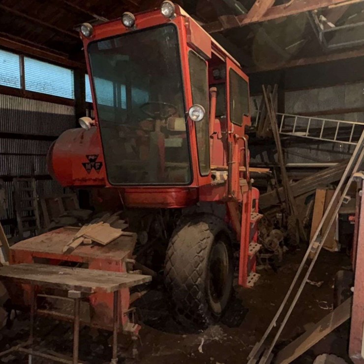 MASSEY-FERGUSON 300