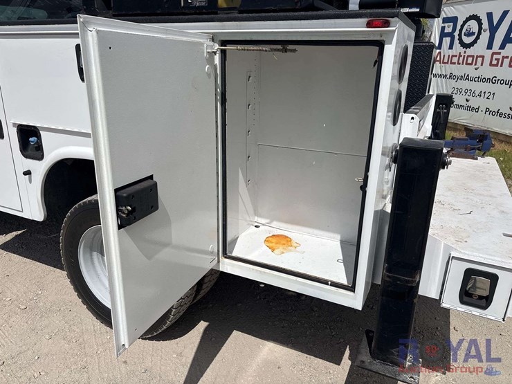 2017-ford-f550-image-20