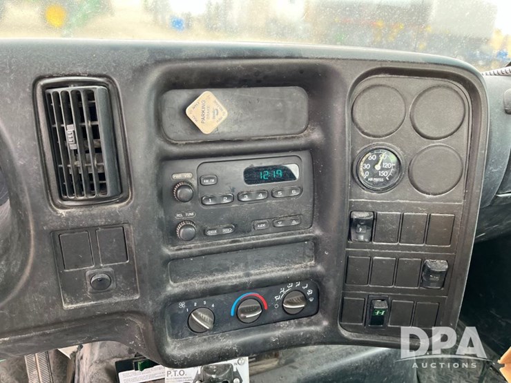 2005-chevrolet-c8500-cab/chassis-(jn0785,-unit-98847)-image-60