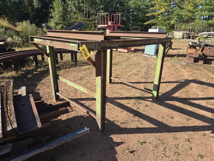 #2788-•-steel-stand-image-1