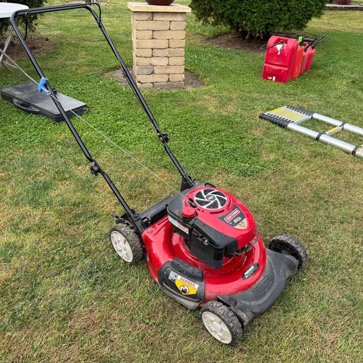 Craftsman Walk-Behind Mower, Running Order Per Seller