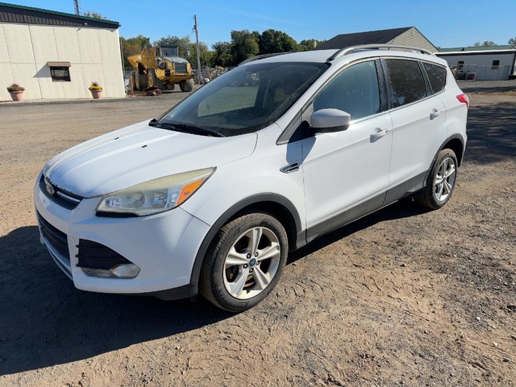 2014-ford-escape-se-image-1