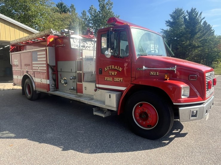1996-freightliner-fl80-image-7