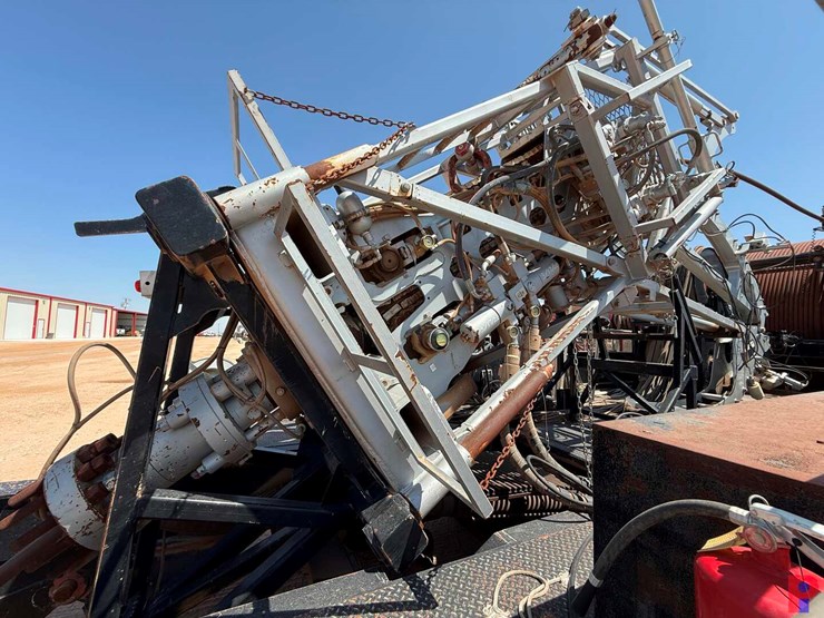 2015-hydra-rig-hr6100-15k-2-3/8"-coil-tubing-trailer-image-25
