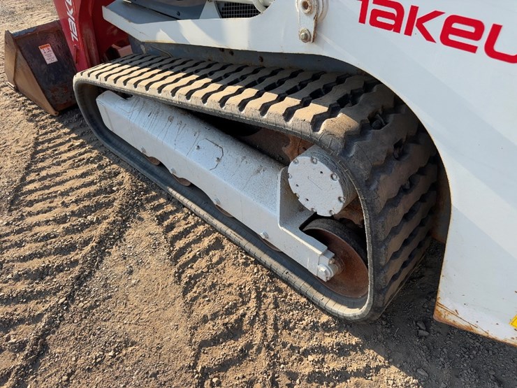 2019-takeuchi-tl6r-image-15