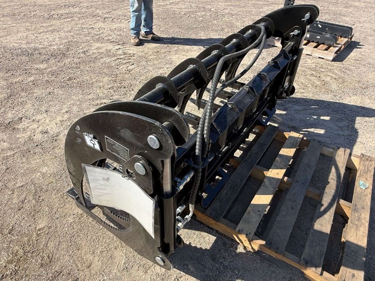 giyi-72”-root-grapple-bucket,-with-hoses-and-ends-image-6