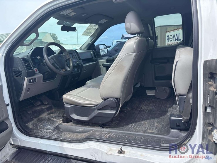 2015-ford-f150-image-17