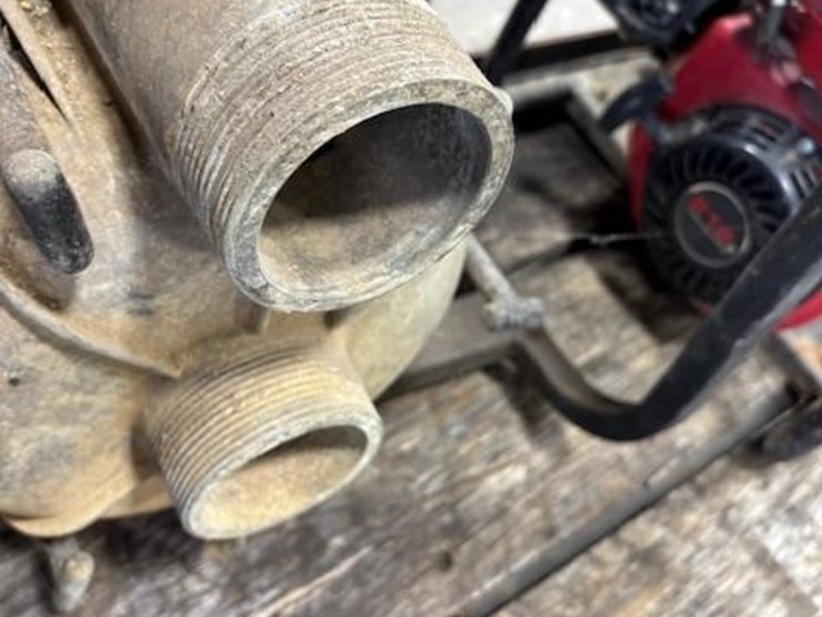 briggs-&-stratton-3"-water-pump-image-2