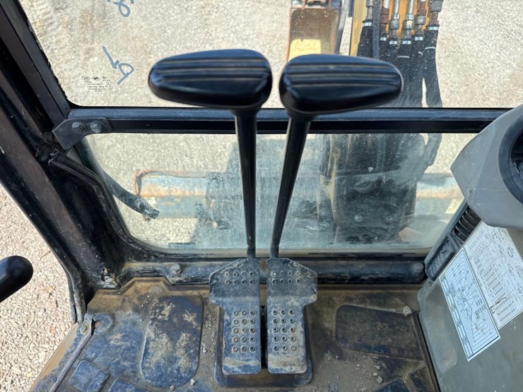 2014-caterpillar-303.5e-cr-image-31