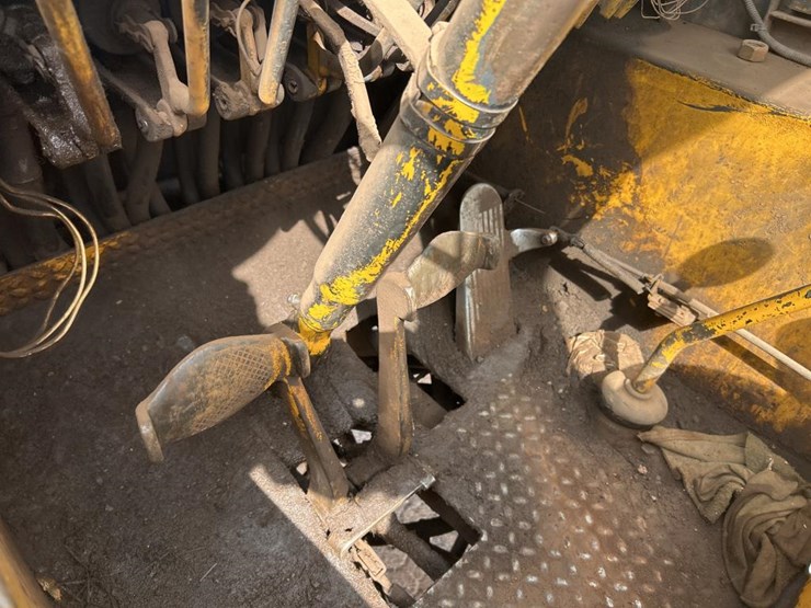 #1800-•-galion-2-stage-crane-truck-image-54