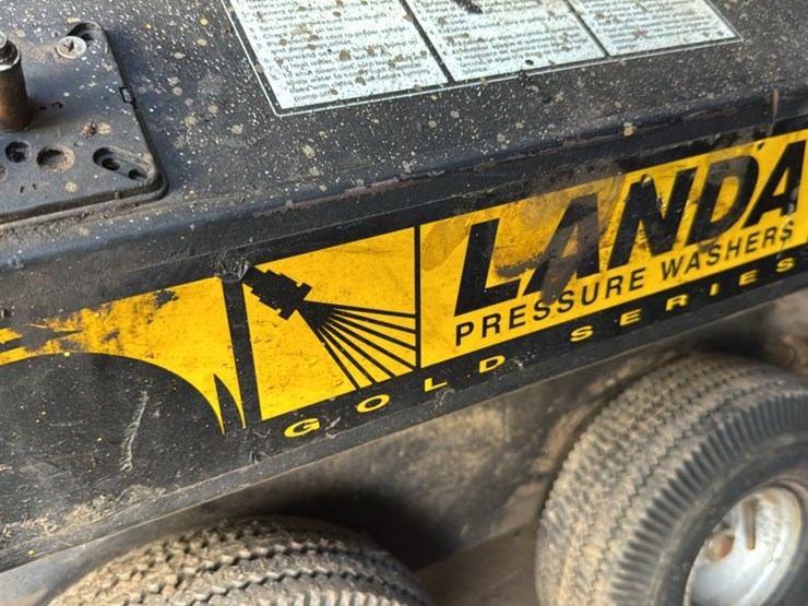 #132-•-landa-gold-series-steam-cleaner-image-2