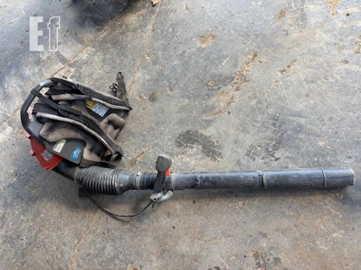 2008-husqvarna-150bt-backpack-leaf-blower-image-1