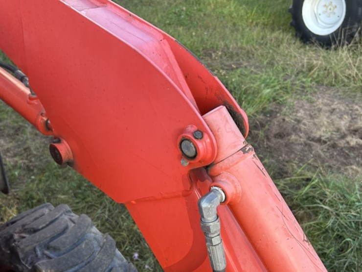 #2912-•-kubota-tl500-backhoe-tractor-image-16