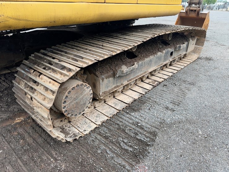 2006-deere-350d-lc-image-23