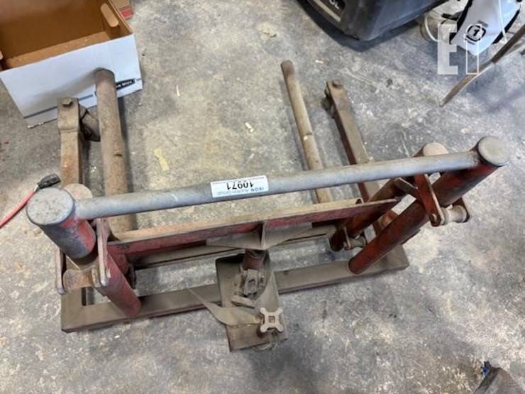 hein-werner-truck-wheel-dolly-image-1