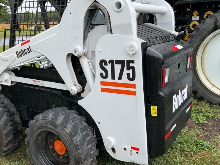 2010-bobcat-s175-image-20