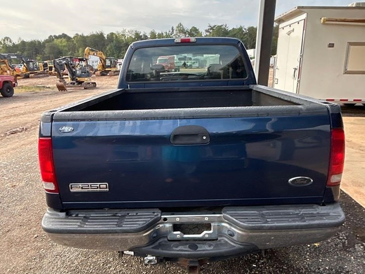 2006-ford-f250-sd-xlt-image-11
