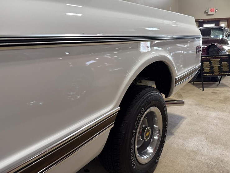 #1389-•-1970-chevrolet-cst/10-pickup-truck-image-14