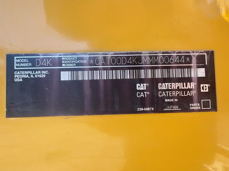 2011-caterpillar-d4k-xl-image-40