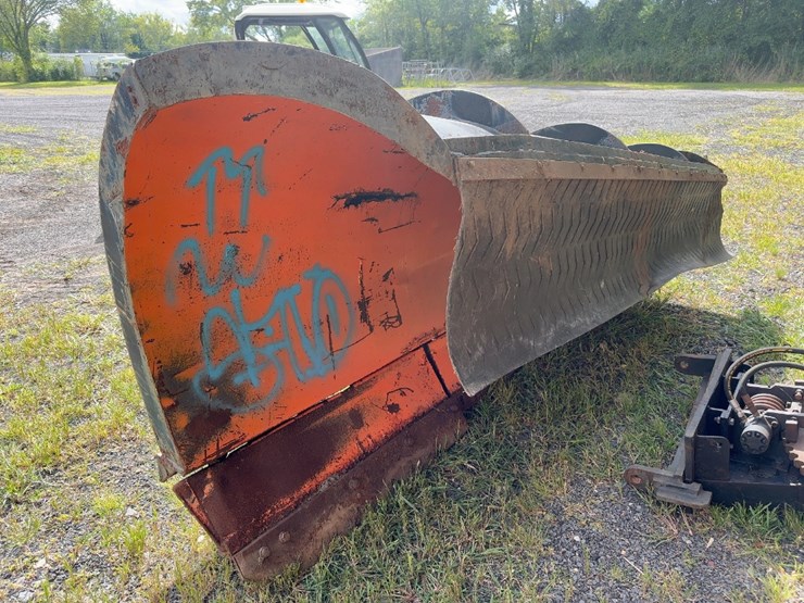 11'-power-angle-snow-plow-image-4