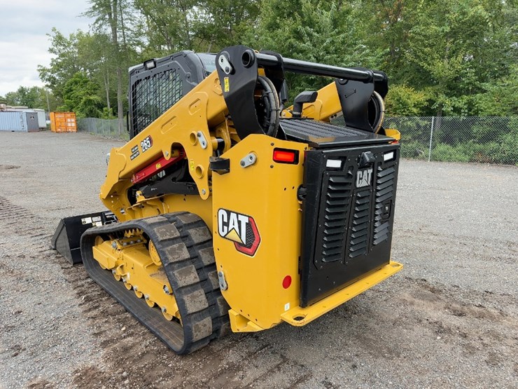 2024-caterpillar-265-track-skid-steer-image-3