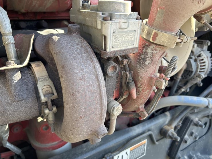 2019-peterbilt-579-image-37