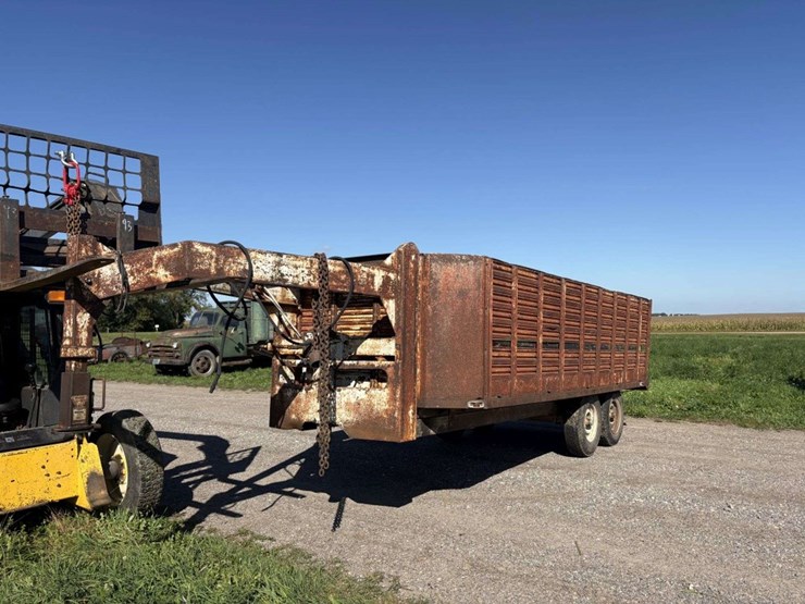 5th-wheel-trailer,-16’,-80”-wide,-42”-sides,-steel-floor-and-sides,-hoist,-tandem-axle,-7.00-15-tire-image-1
