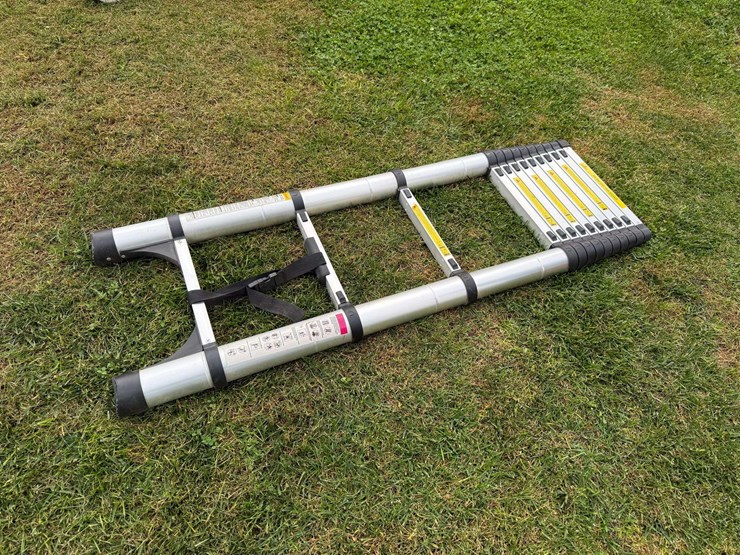 telescoping-extension-ladder-image-2