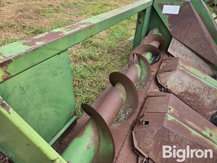 john-deere-344-image-13