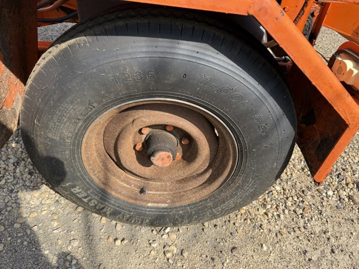 #1233-•-towable-wood-chipper-image-41