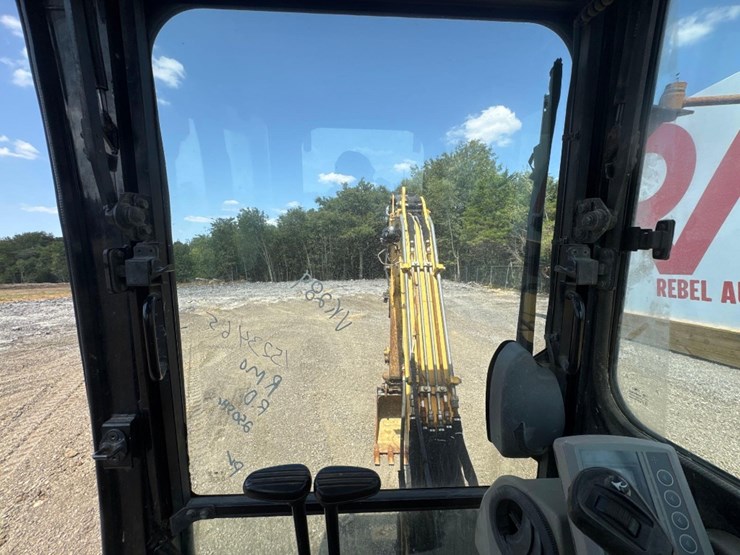 2014-caterpillar-303.5e-cr-image-30