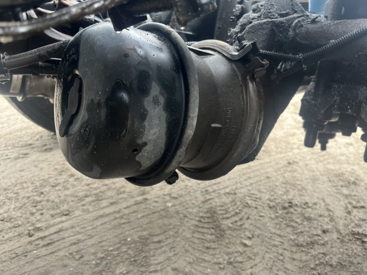 2020-kenworth-t680-image-53