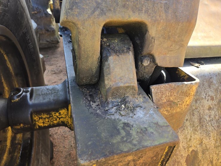 deere-648d-image-45