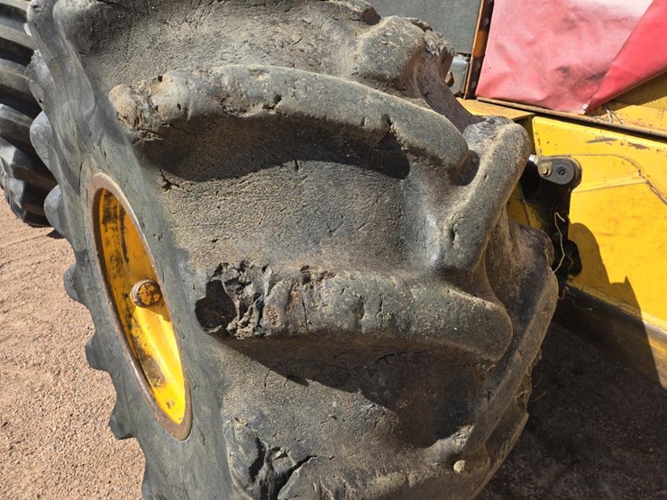 deere-648d-image-62