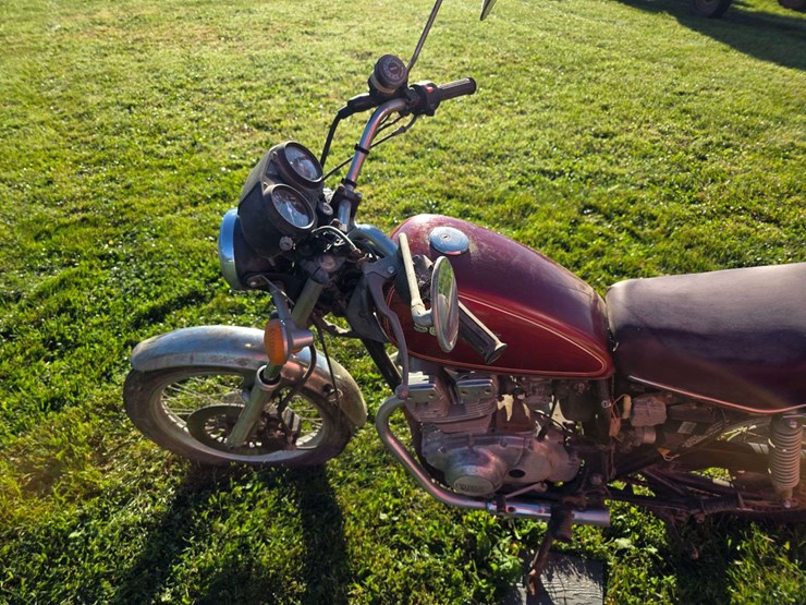 1980-suzuki-tscc-motorcycle,-shows-6,665-miles,-non-running,-history-is-unknown-*no-title-image-7