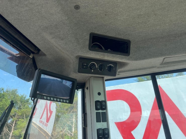 2019-volvo-l70h-image-30