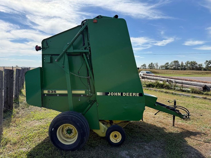 john-deere-535-image-4