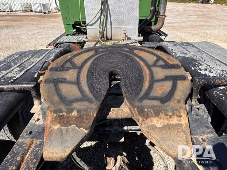 2004-sterling-day-cab-truck-(gp11427,-unit-31350)-image-35