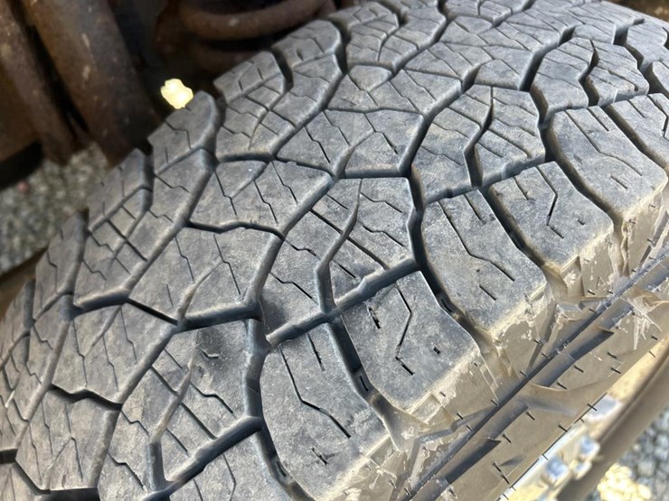 2010-ford-f250-xlt-image-76