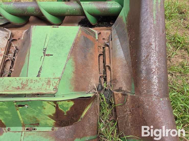 john-deere-444-image-14