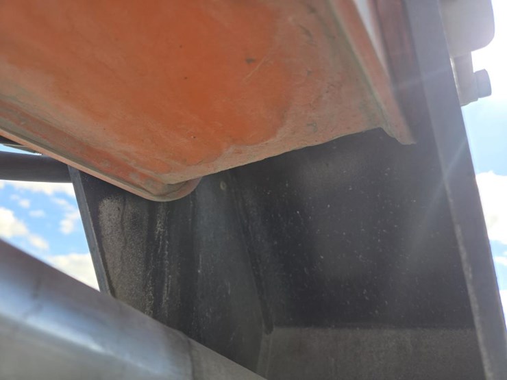 2015-jlg-600aj-image-26