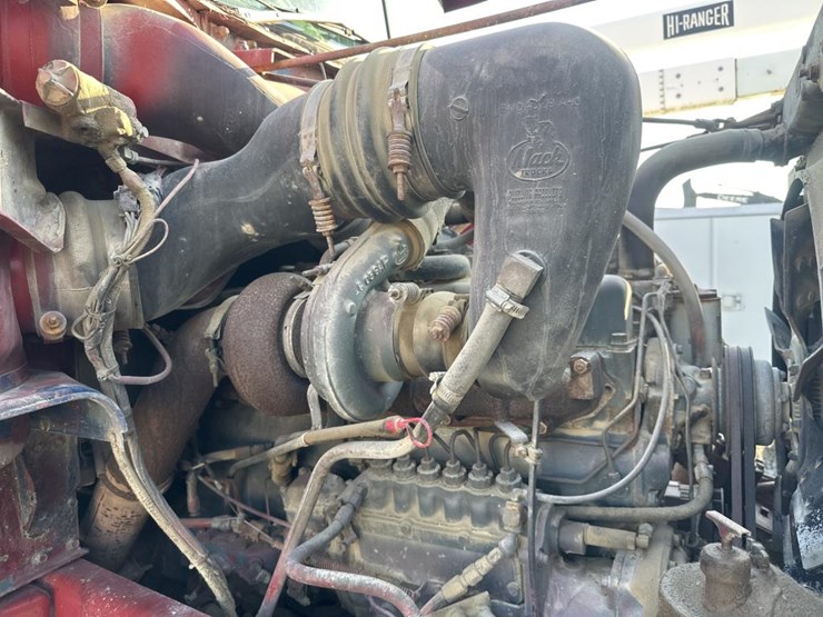 1986-mack-dm686sx-image-42