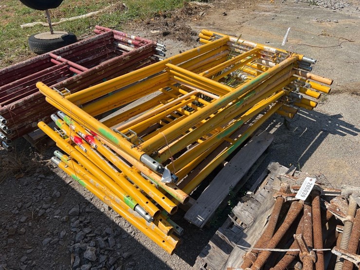 pallet-of-scaffolding-(approx.-12-pc)-image-2