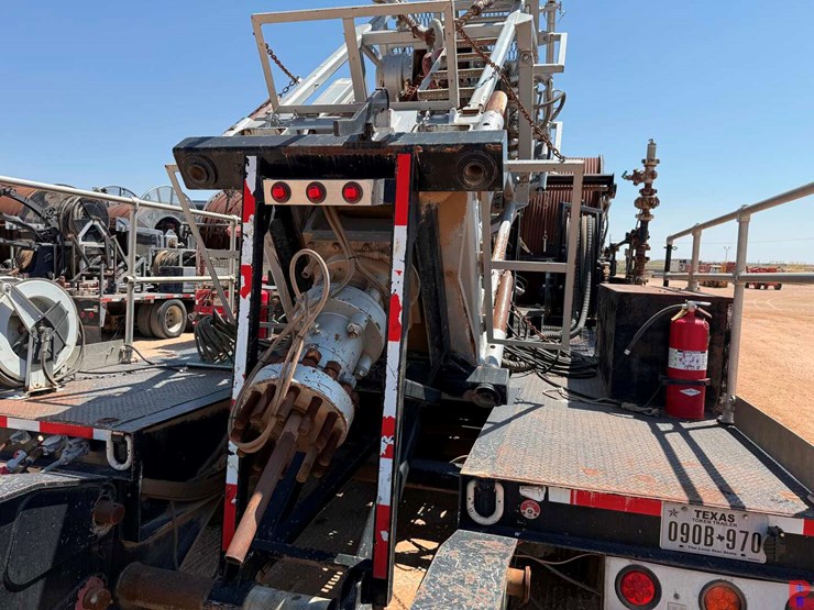 2015-hydra-rig-hr6100-15k-2-3/8"-coil-tubing-trailer-image-28