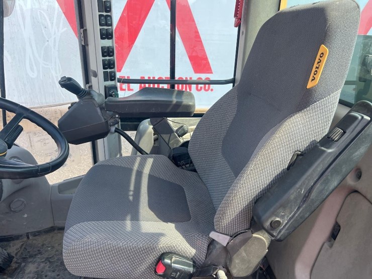 2019-volvo-l70h-image-28