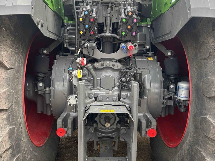 2022-fendt-1050-vario-image-8