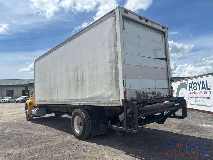 2019-international-durastar-4300-image-5